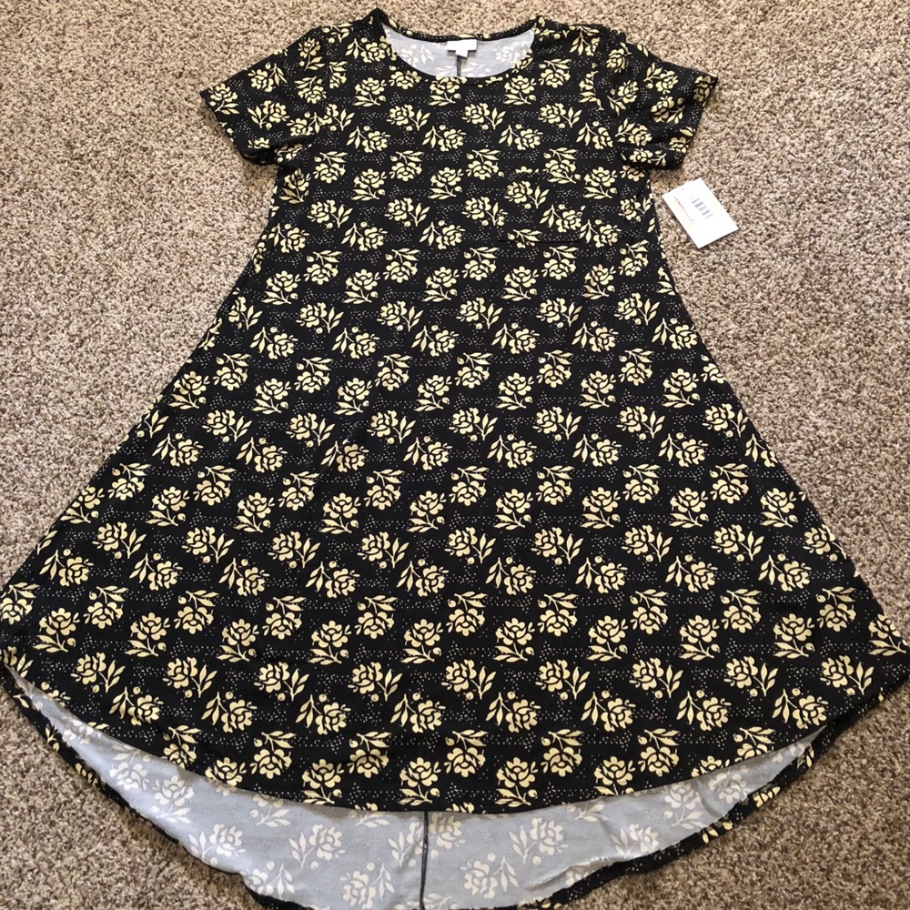 Large Carly LuLaRoe Dress NWT